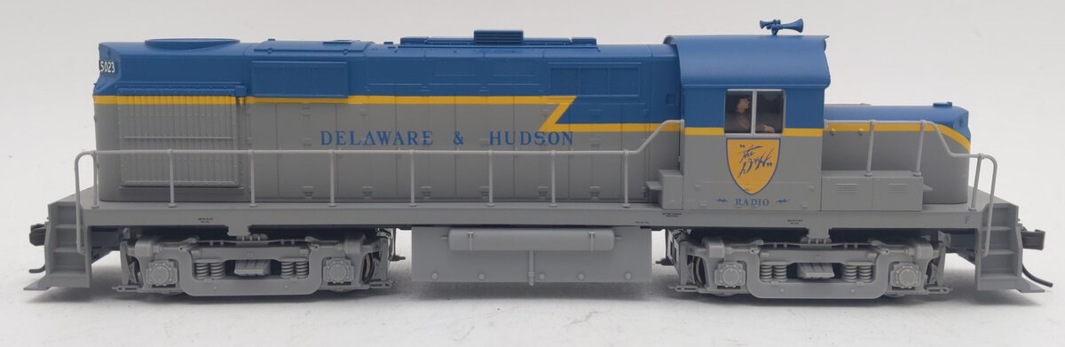 Atlas 10000396 HO Scale D&H RS36 Diesel Locomotive #5023 - Custom Numbered/Box