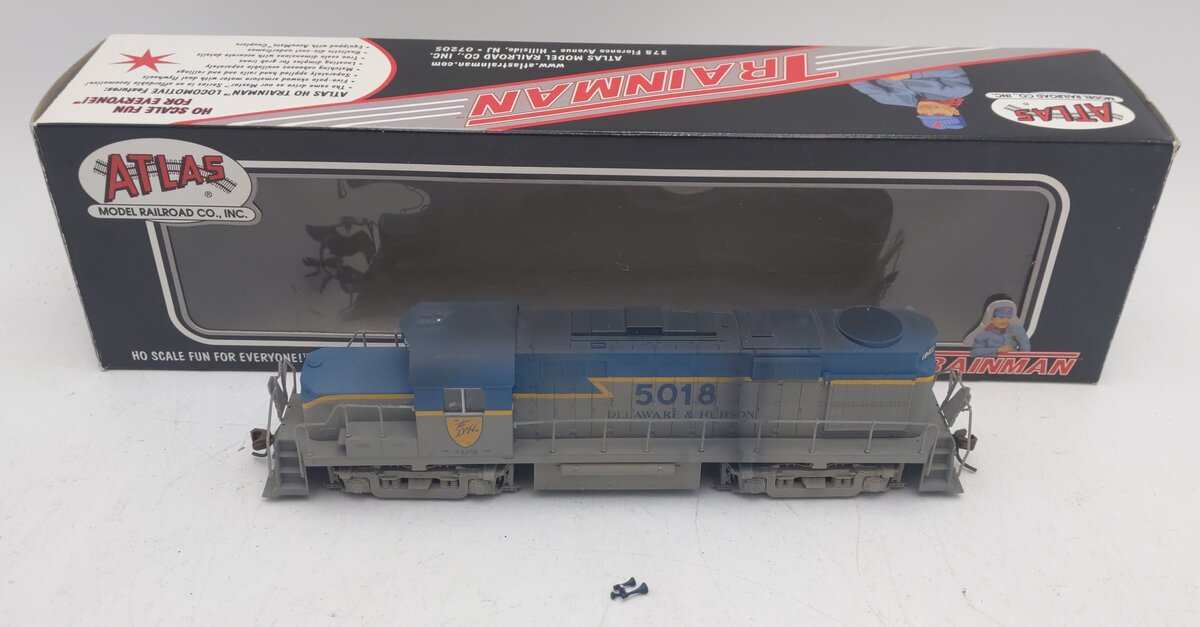 Atlas 10000396 HO Scale D&H RS36 Diesel Locomotive #5018 - Custom w/DCC/Box