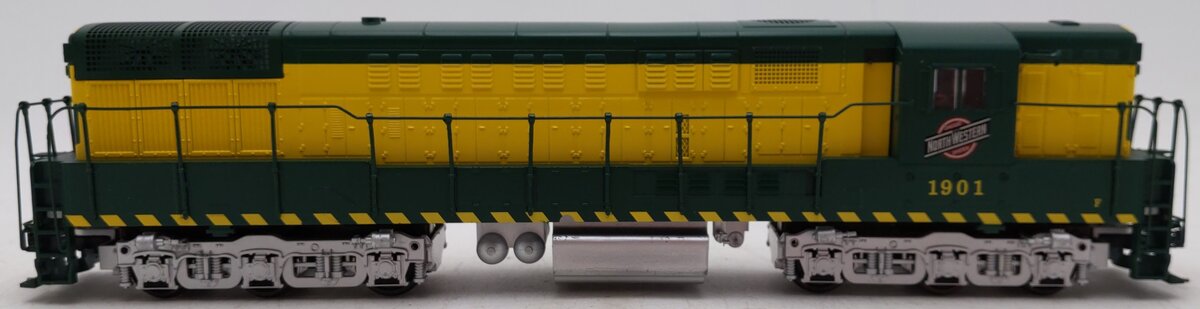 American Models TM01 S CNW Trainmaster Diesel Locomotive #1901 - Scale EX