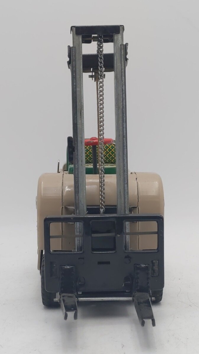 Trade Mark Modern Toys S-1002 Battery Powered Fork-Lift Toy EX