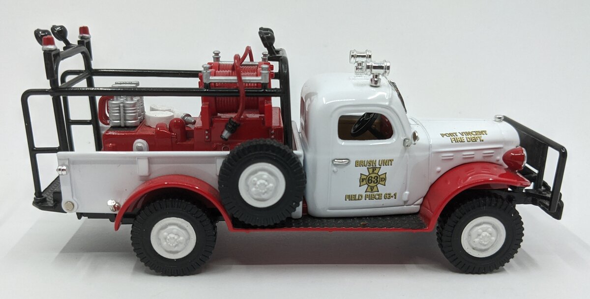 Matchbox 1:43 Diecast 1946 Dodge Power Wagon LN