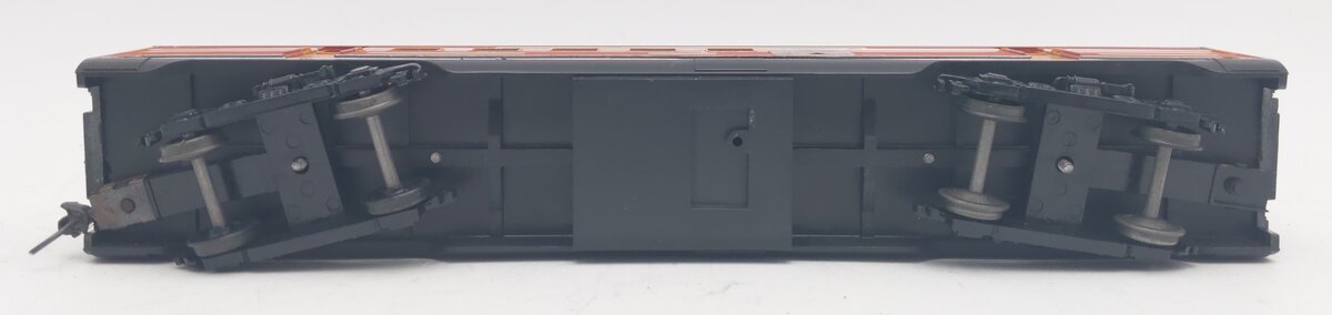 Athearn 1818 HO Scale Southern Pacific Daylight Streamlined Passenger Car #6776 VG/Box