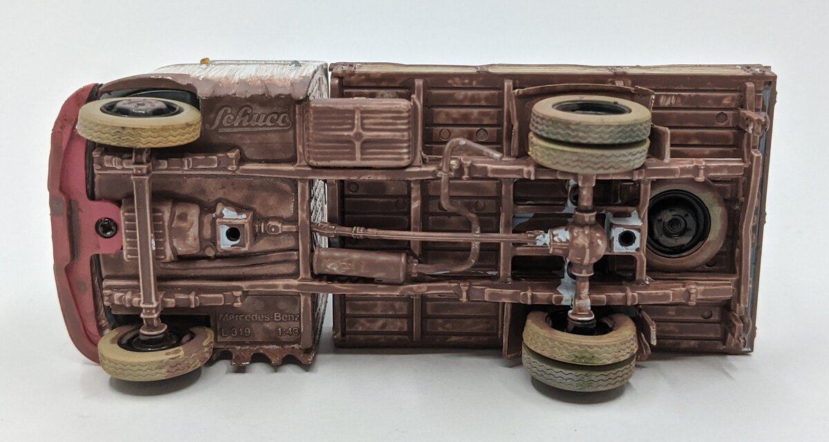 Schuco 1:43 Diecast Mercedes-Benz L319 - Custom