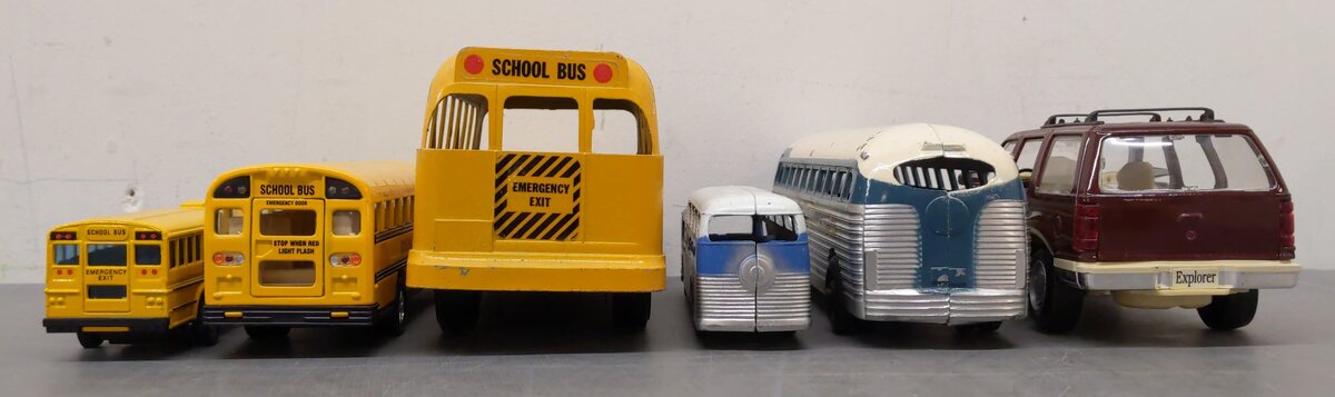 Hubley, Maisto & Other Toy Vehicles [6] EX
