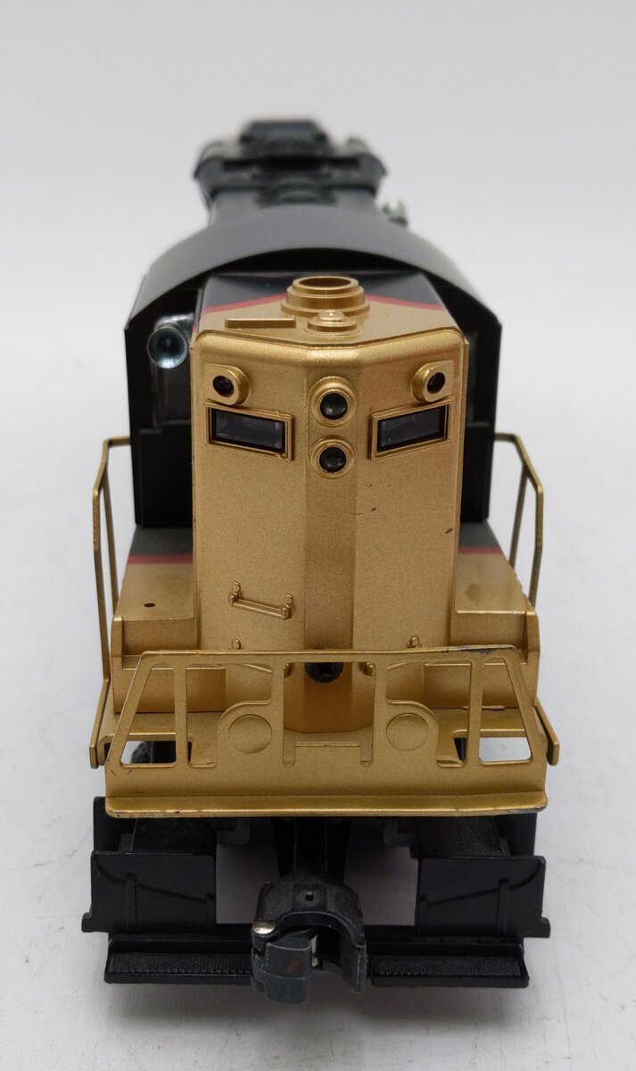 Lionel 6-8668 O Gauge Northern Pacific GP-9 Non-Powered Diesel Locomotive EX/Box