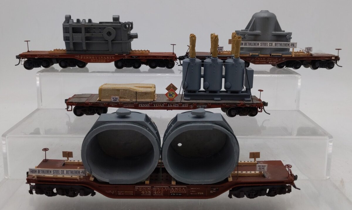 HO Scale Flatcar w/Custom Loads-PRR & CNW #475219/470202/435492/48053 [4]
