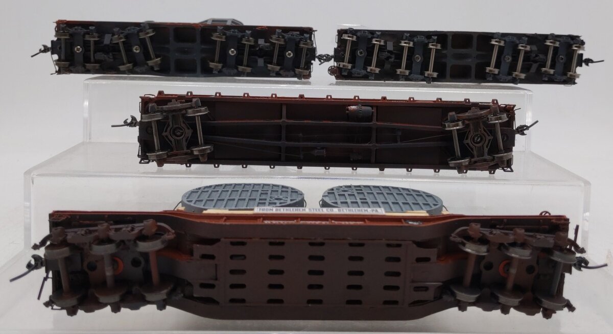 HO Scale Flatcar w/Custom Loads-PRR & CNW #475219/470202/435492/48053 [4]
