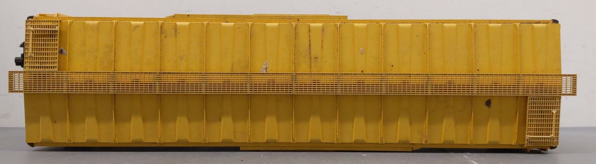 USA Trains R19209A G Rio Grande 40 Ft. PS-1 Steel Box Car #69676 - Metal Wheels VG/Box