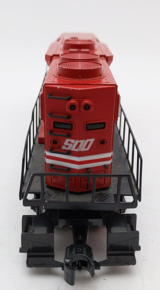 Lionel 6-18825 O Gauge Soo Line GP-38-2 Diesel Locomotive #4000 LN/Box