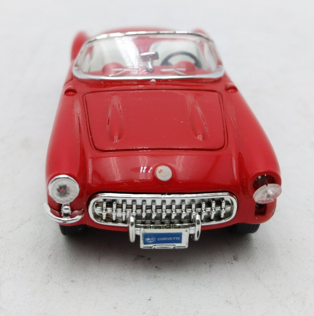 Road Signature 94243 1:43 Collector's Edition Red 1932 Ford 3-Window Coupe LN/Box