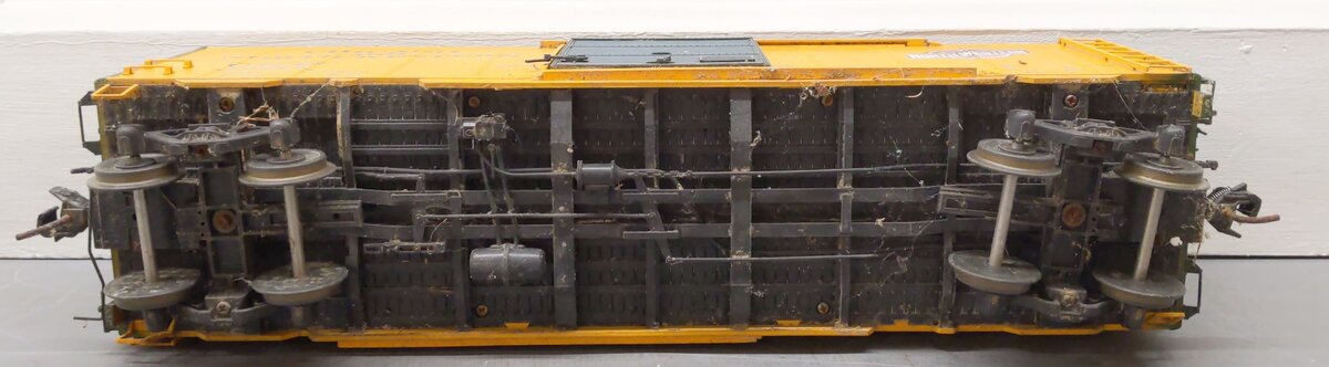 USA Trains 19212C G Chicago & North Western PS-1 Boxcar (Metal Wheels) VG/Box