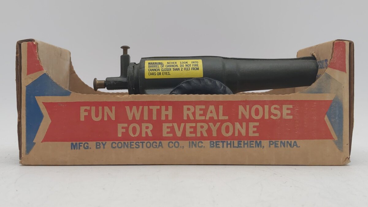 Conestoga Company Vintage Big Bang 60mm Cannon Cast Iron Toy EX/Box
