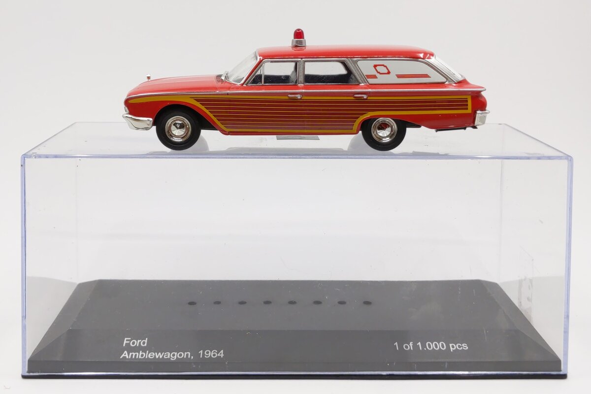 Whitebox 1:43 Diecast 1964 Ford Amblewagon VG