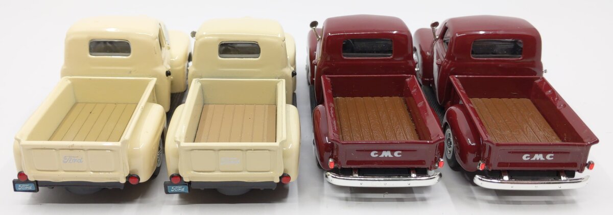 Road Signature 1:43 Diecast Ford & GMC Pick Up Trucks [4] EX/Box