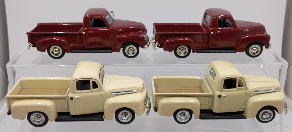 Road Signature 1:43 Diecast Ford & GMC Pick Up Trucks [4] EX/Box