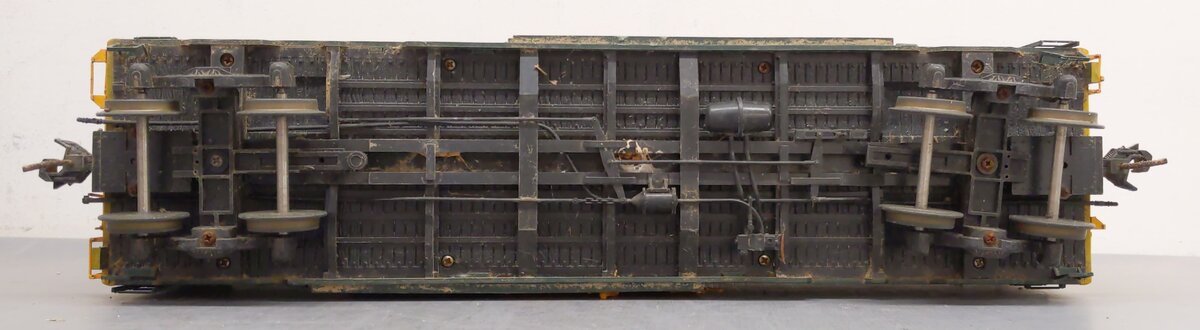 USA Trains R19212B G Chicago & North Western 40 Ft. PS-1 Simulated Steel Box Car VG/Box