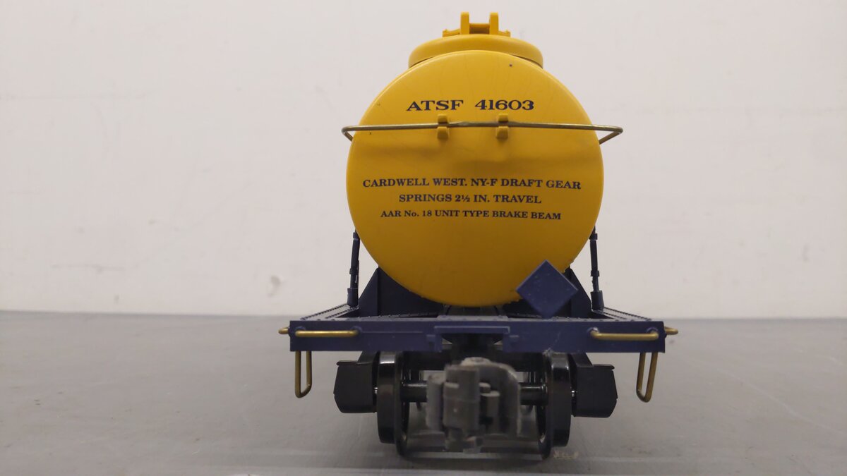 Aristo-Craft 41603 Santa Fe Triple Dome Tank Car EX/Box