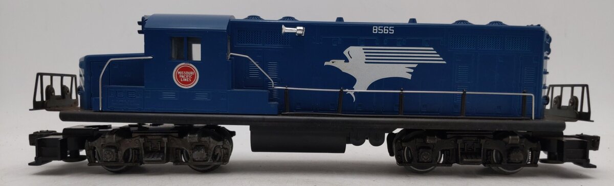 Lionel 6-8565 O Gauge Missouri Pacific GP-20 Dummy Diesel Locomotive VG