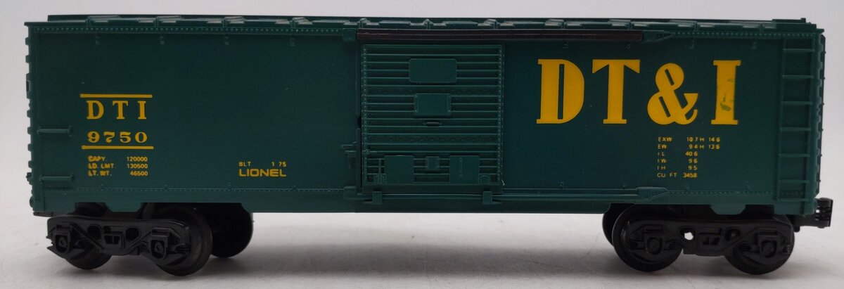 Lionel 6-9750 O Gauge Detroit Toledo and Ironton Box Car EX/Box