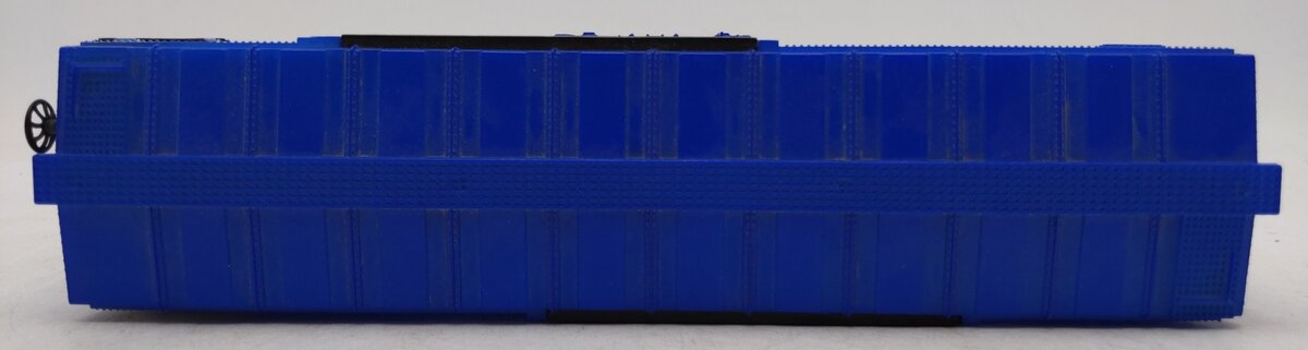 Lionel 6-9748 O Gauge CP Rail Blue Boxcar #9748 EX/Box
