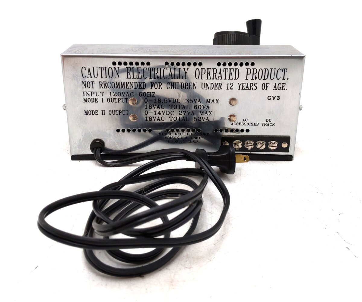 MRC 6200 Trainpower Power Pack (Silver) EX/Box