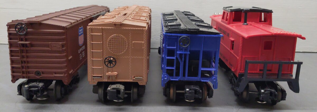 K-Line/Lionel O Gauge Assorted Freight Cars- #6113/9755/6216/7515 [4] EX