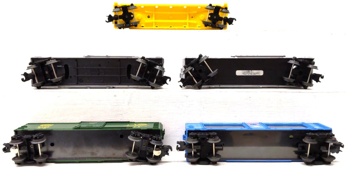 Lionel Assorted O Gauge Freight Cars: 16368, 52093, 9470, 16264, 16750 [5] LN/Box