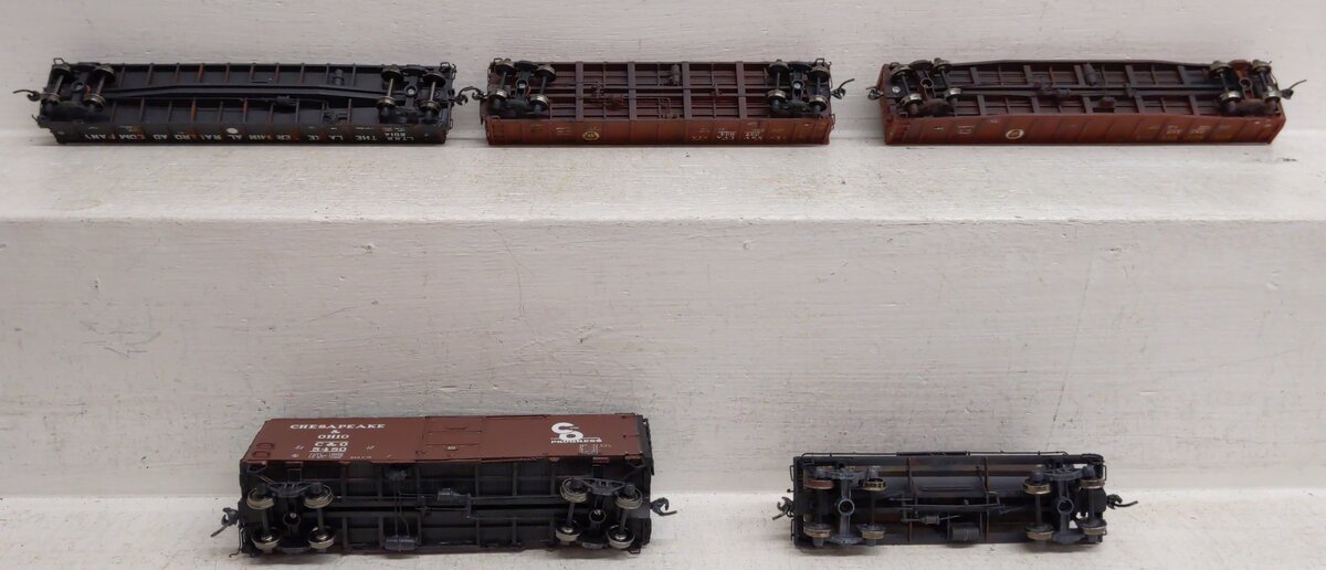 HO Scale Assorted Custom Weathered Freight Cars #357934/343125/2014/5480/300 [5]