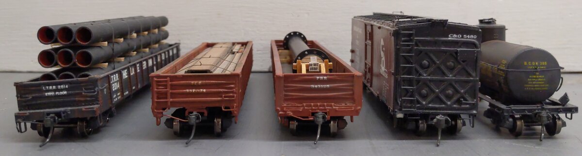 HO Scale Assorted Custom Weathered Freight Cars #357934/343125/2014/5480/300 [5]
