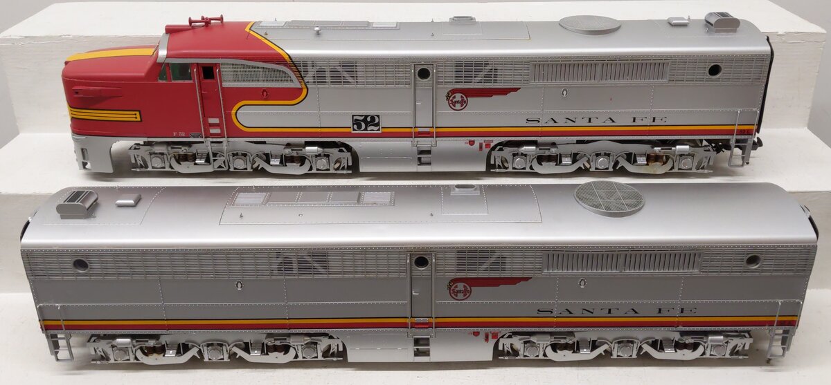 USA Trains 22404-2 G Gauge Santa Fe PA/PB Diesel Engine Set #52/#52A VG