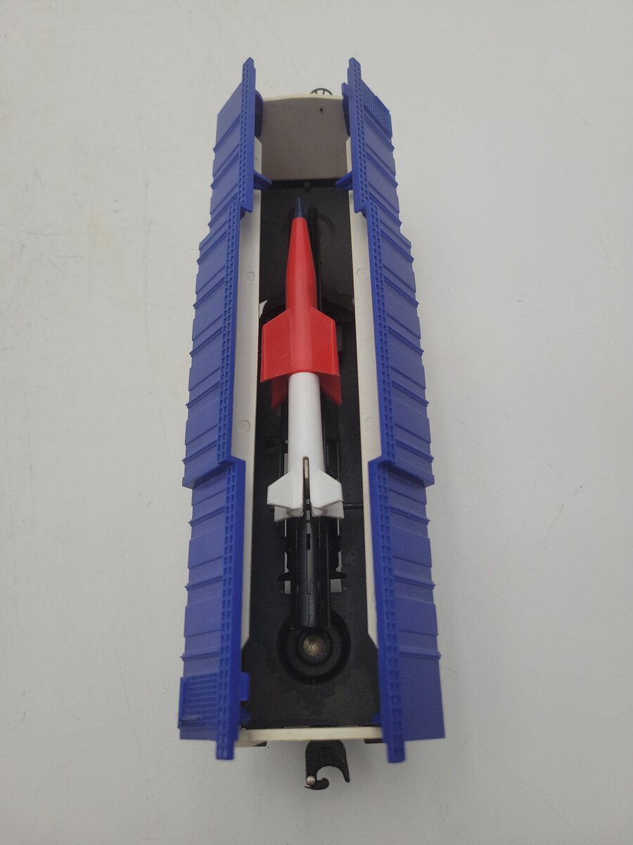 Lionel 3665 Vintage O Gauge US Air Force Minuteman Missile Launching Car VG
