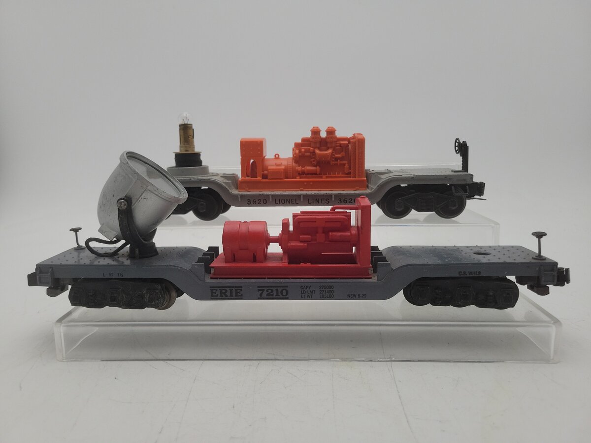 Lionel & American Flyer S and O Gauge Assorted Searchlight Cars: 7210, 3620 [2] VG