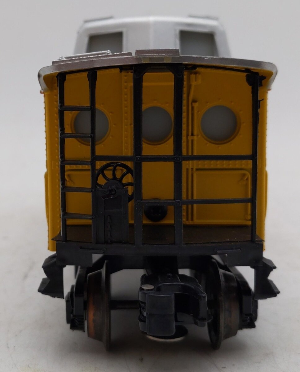 Lionel 6-9167 O-Gauge Chessie System N5C Illuminated Caboose #9167 EX