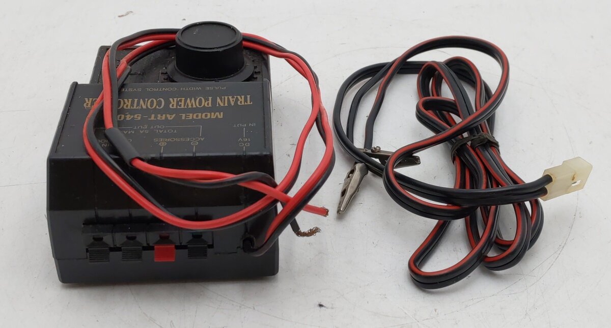 Crest 55401 G Scale 10 Amp Control Pack Adapter VG/Box