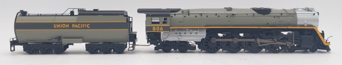 Bachmann 806 HO Union Pacific 4-8-4 Overland Steam Locomotive & Tender #806 EX