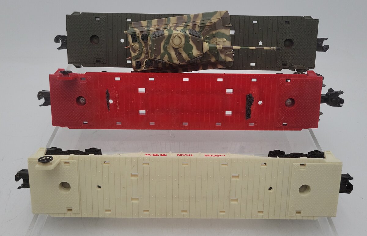 O Gauge Assorted Flatcars [3] VG