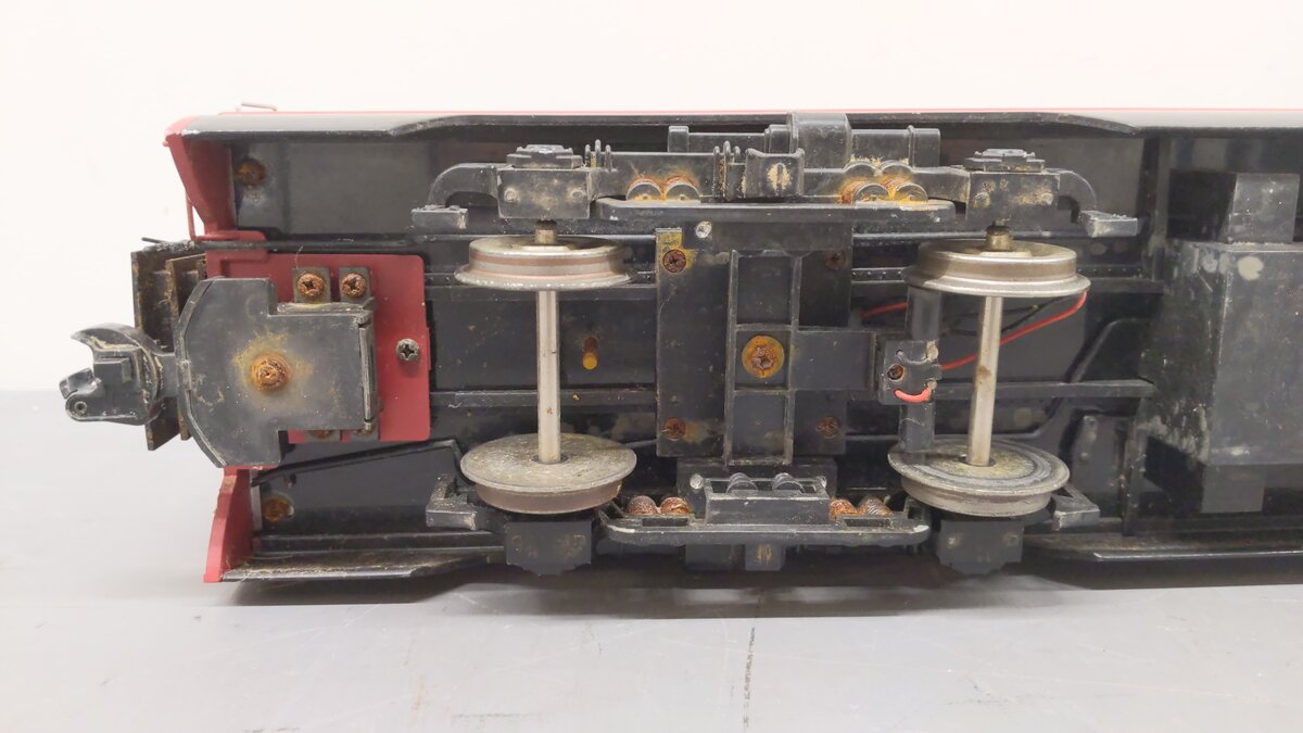 USA Trains 31096 G Southern Pacific Daylight Vista Dome Car #1 VG