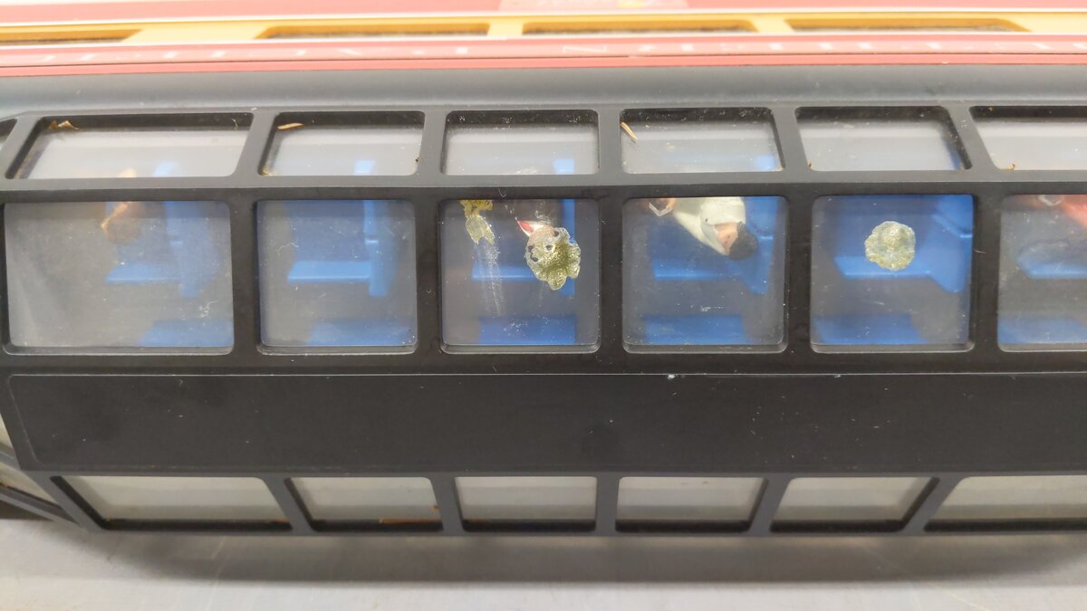 USA Trains 31096 G Southern Pacific Daylight Vista Dome Car #1 VG