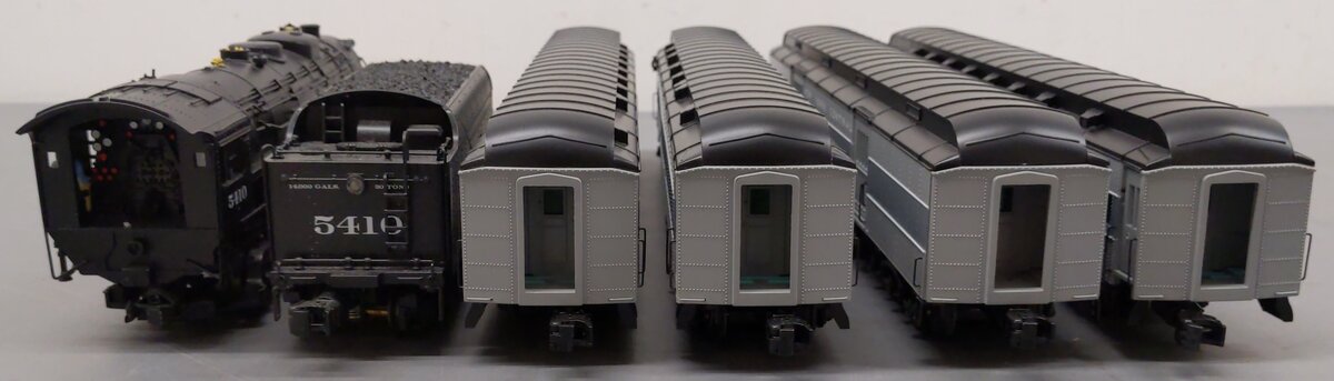 Lionel 1922050 O Gauge NYC Pacemaker Steam Passenger Car Set with LCS (Set of 5) EX/Box