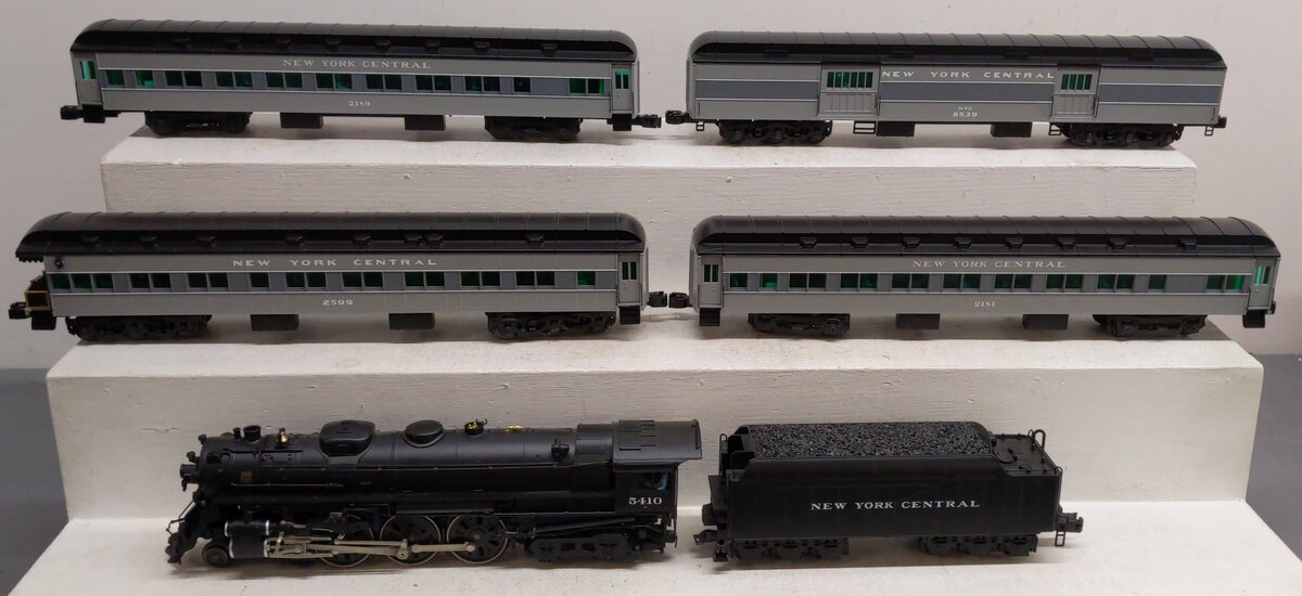 Lionel 1922050 O Gauge NYC Pacemaker Steam Passenger Car Set with LCS (Set of 5) EX/Box