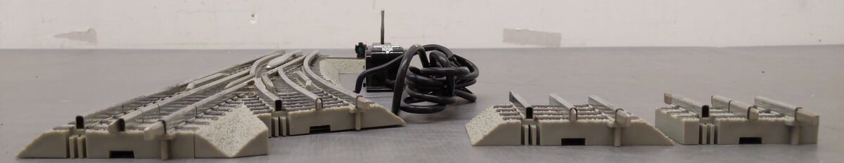 Lionel 6-81951 O O60 FastRack Remote Left Hand Switch Turnout EX/Box