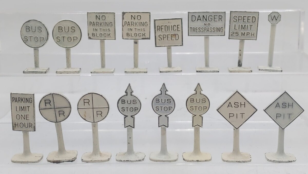 Cast Metal White Road & Railroad Signs [16] EX
