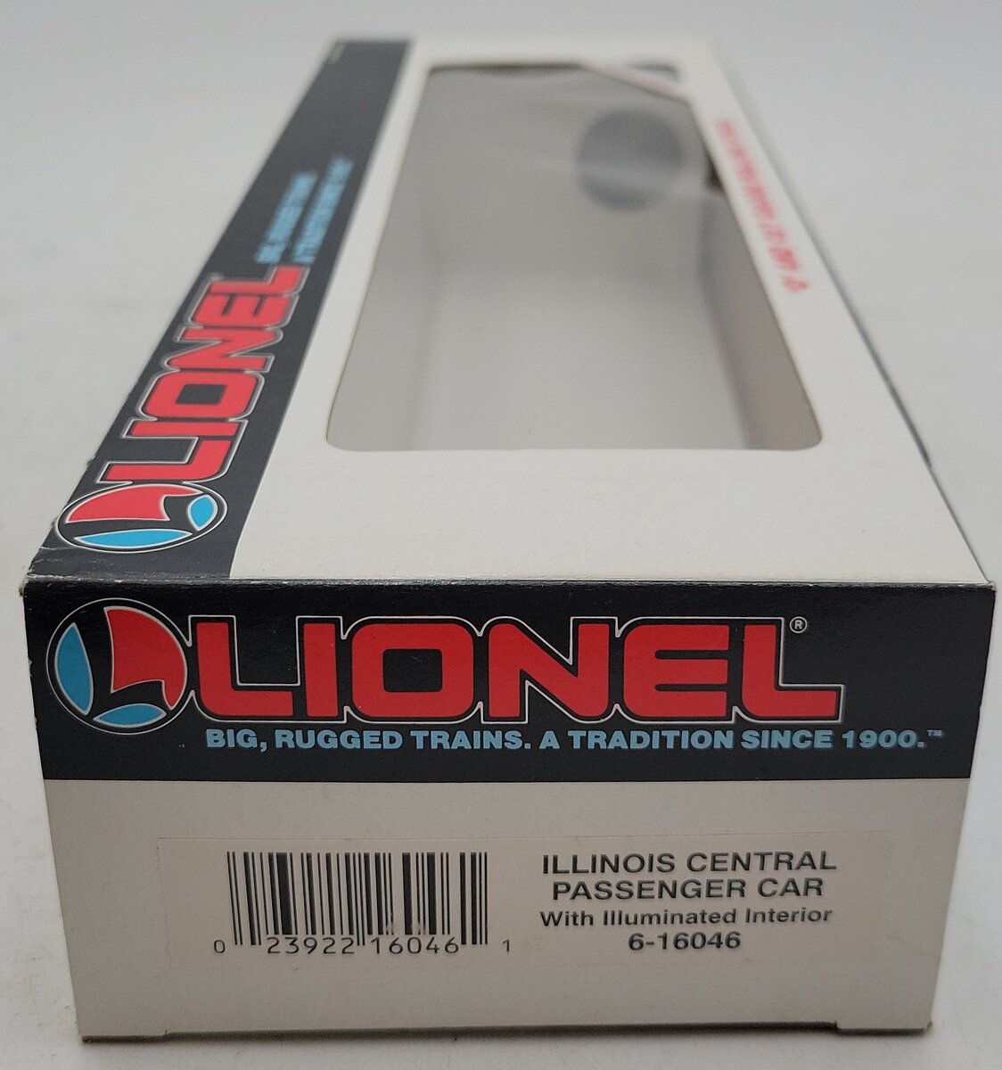 Lionel 6-16046 O Gauge Illinois Central Passenger Car NIB