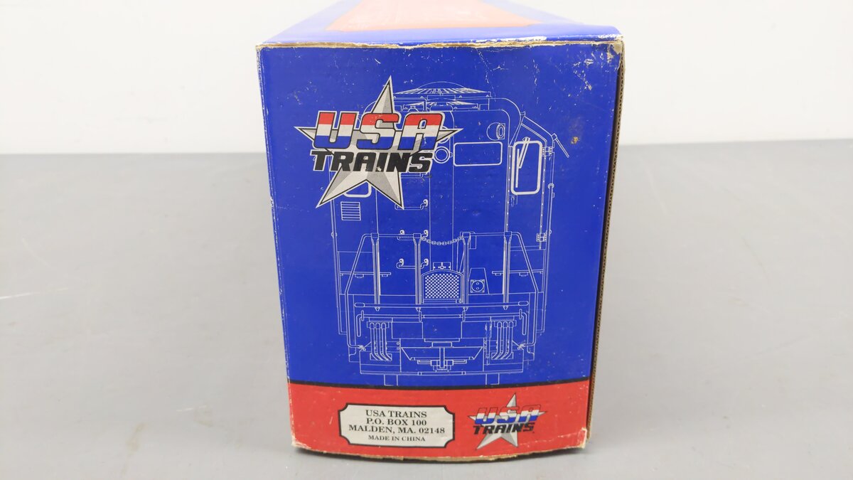 USA Trains 22104 G Chicago & North Western GP-7 Diesel Locomotive #1715 EX/Box
