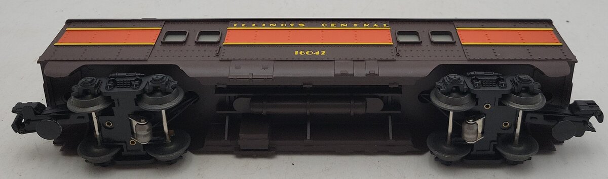 Lionel 6-16042 O Gauge Illinois Central Baggage Car NIB