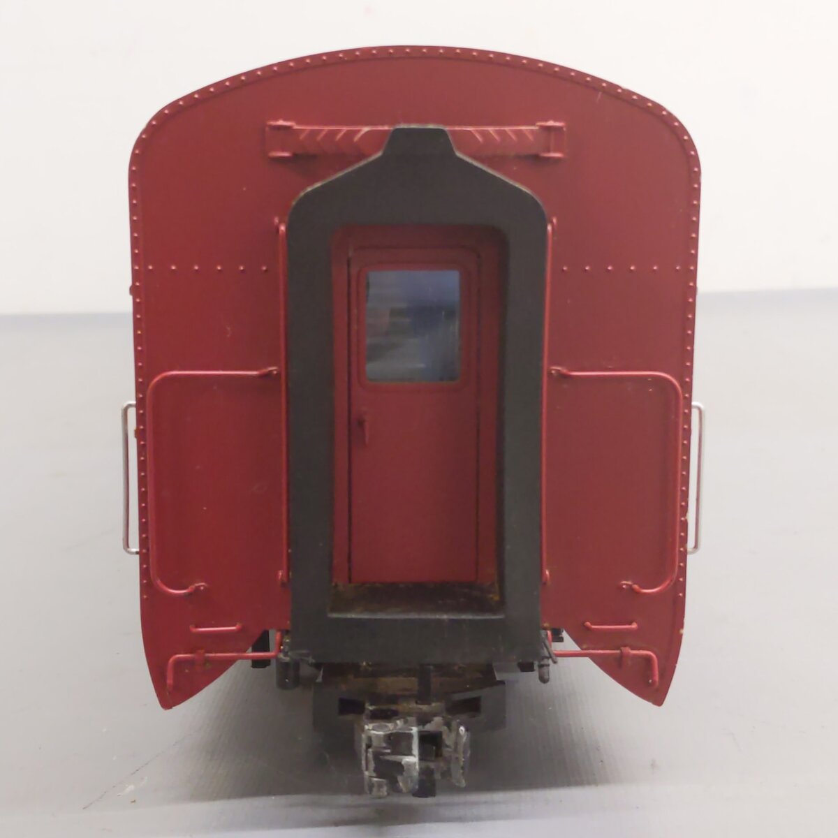USA Trains 31091 G Southern Pacific Daylight Coach Car - Metal Wheels VG