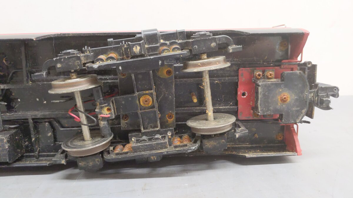 USA Trains 31091 G Southern Pacific Daylight Coach Car - Metal Wheels VG