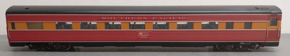 USA Trains 31091 G Southern Pacific Daylight Coach Car - Metal Wheels VG