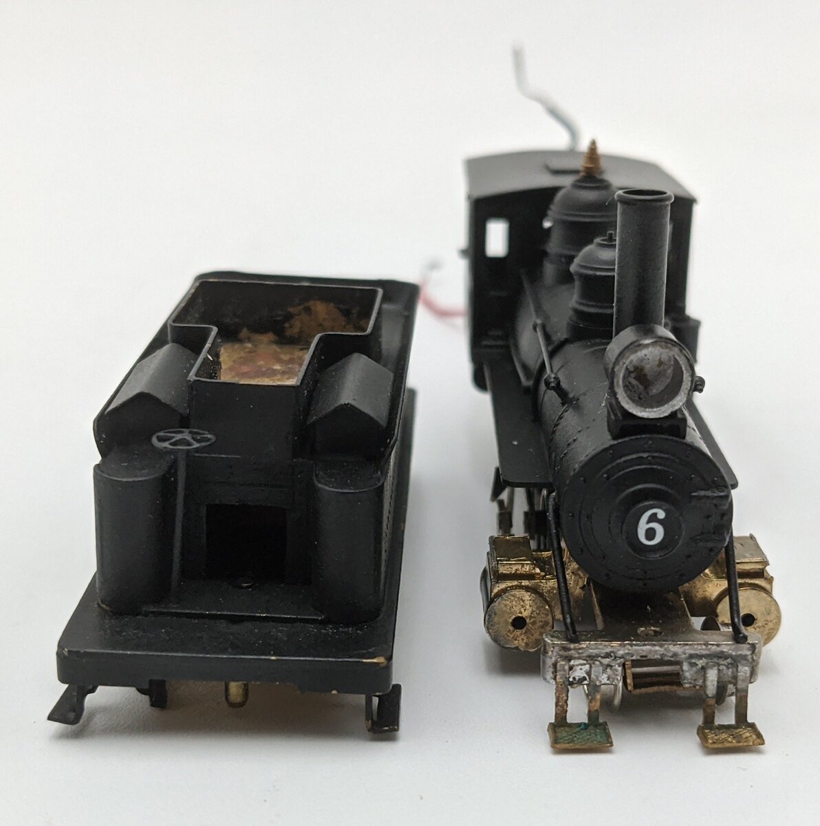 Far East Dist. 4402 HOn3 Brass 4-4-0 Steam Locomotive & Tender - Painted/Box