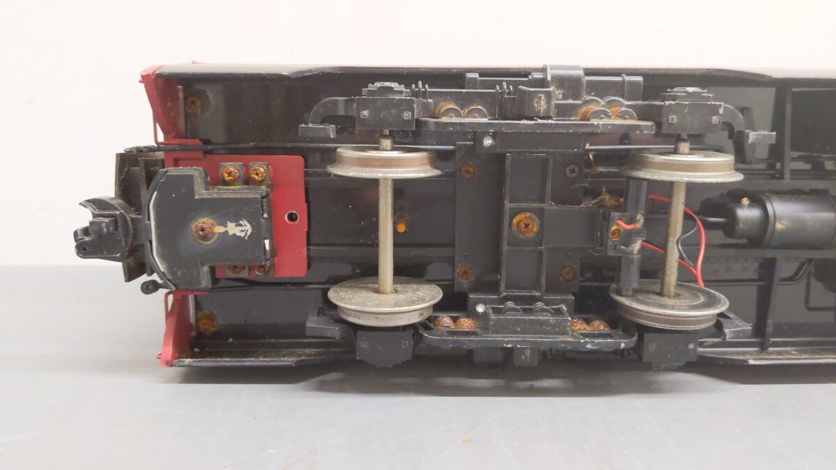 USA Trains 31093 G Southern Pacific Daylight Diner Car - Metal Wheels VG